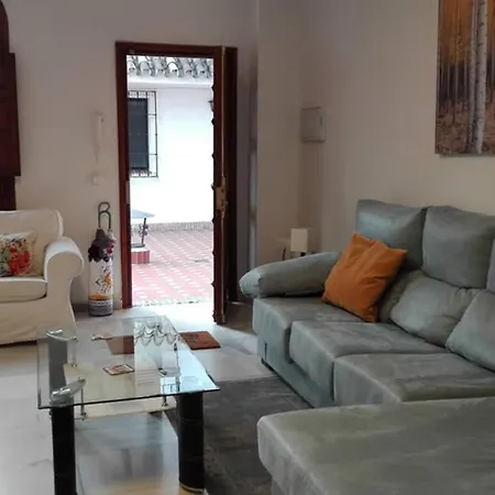 Apartamento 1 Minute From Cathedral. Feel The Heart Of