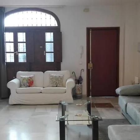 1 Minute From Cathedral. Feel The Heart Of Sevilla